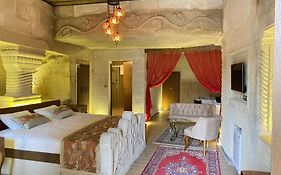 Mesken Cave Suites